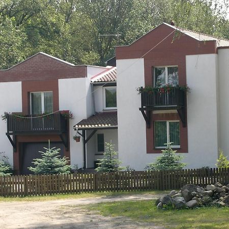 Apartamento Karczma Kuzniak Mlyn Mierzyn  Exterior foto